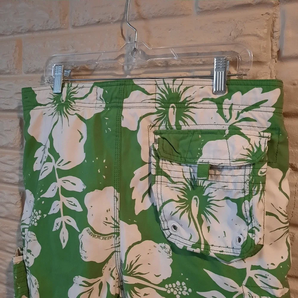 Vtg Abercrombie & Fitch Swim‎ Trunks Mens 36? Green Hawaiian Y2K Cargo Lined